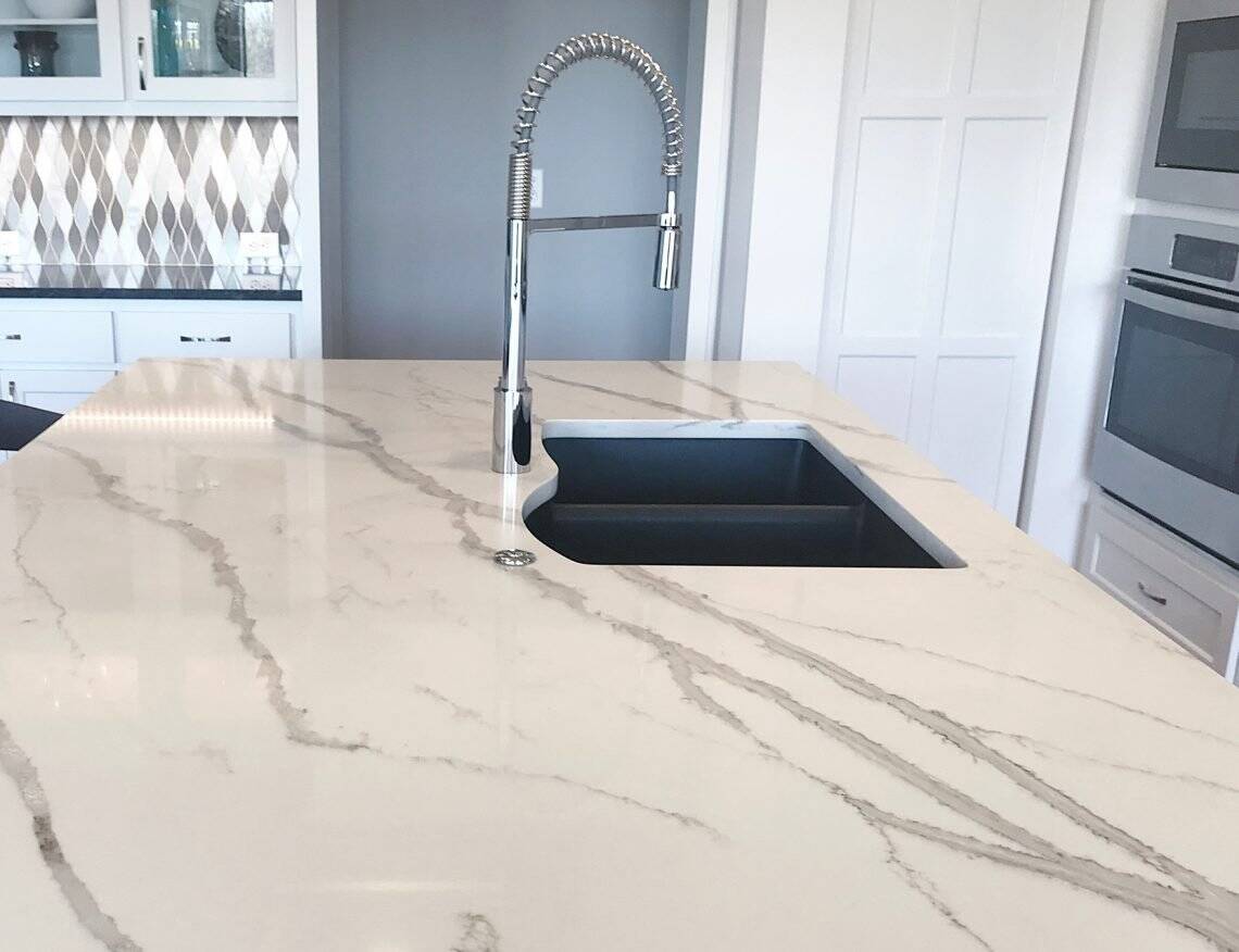 modern kitchen quartz countertop