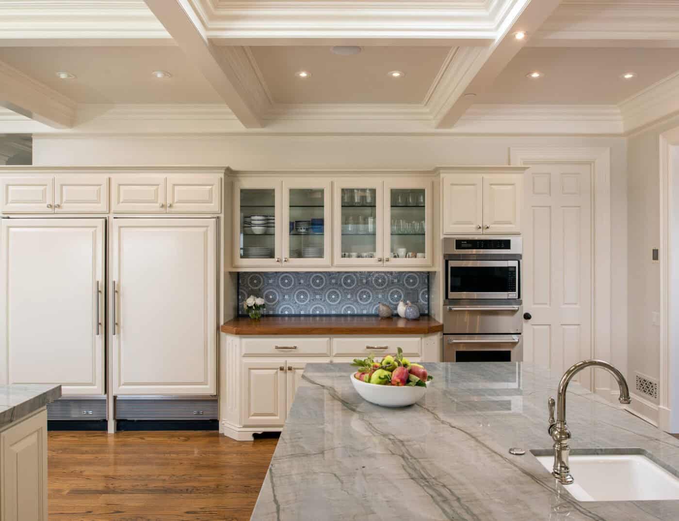 Transform your kitchen with a stunning Quartzite island countertop that combines elegance and functionality.